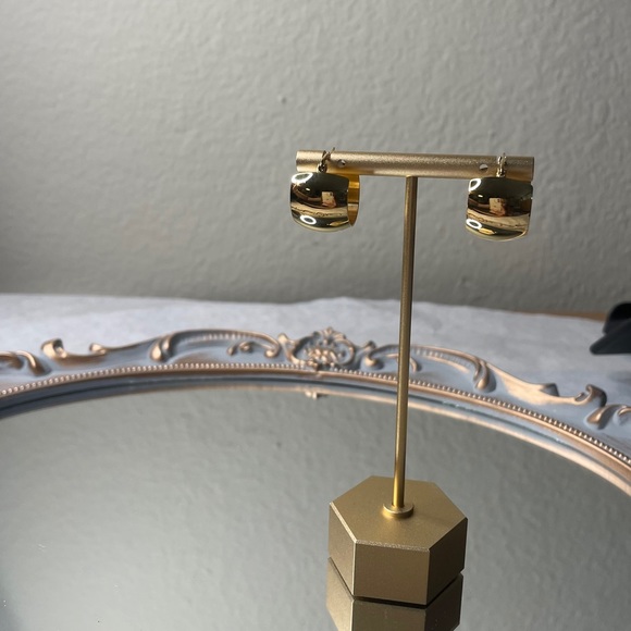 Vintage 24k gold brass round simple earrings - Picture 2 of 4